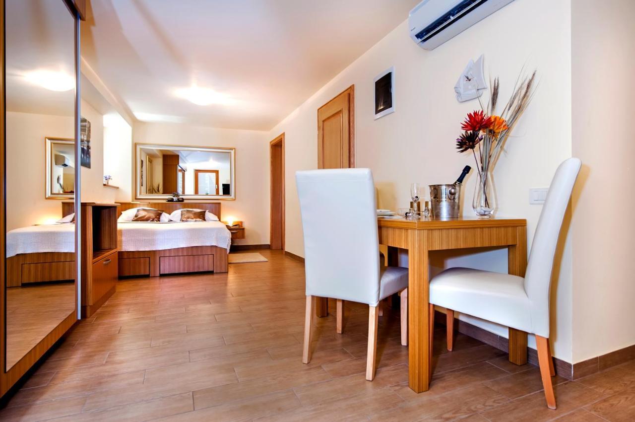 Guest House Golden Goose Rovinj Eksteriør bilde